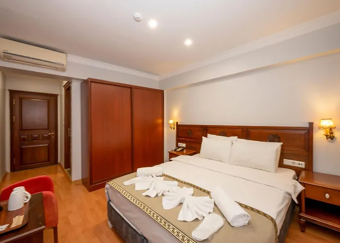 Hotel Antique Turquoise