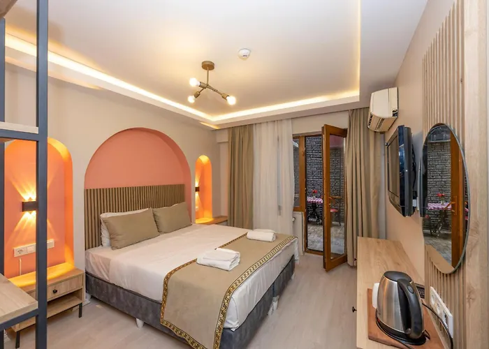 Antique Turquoise Hotel